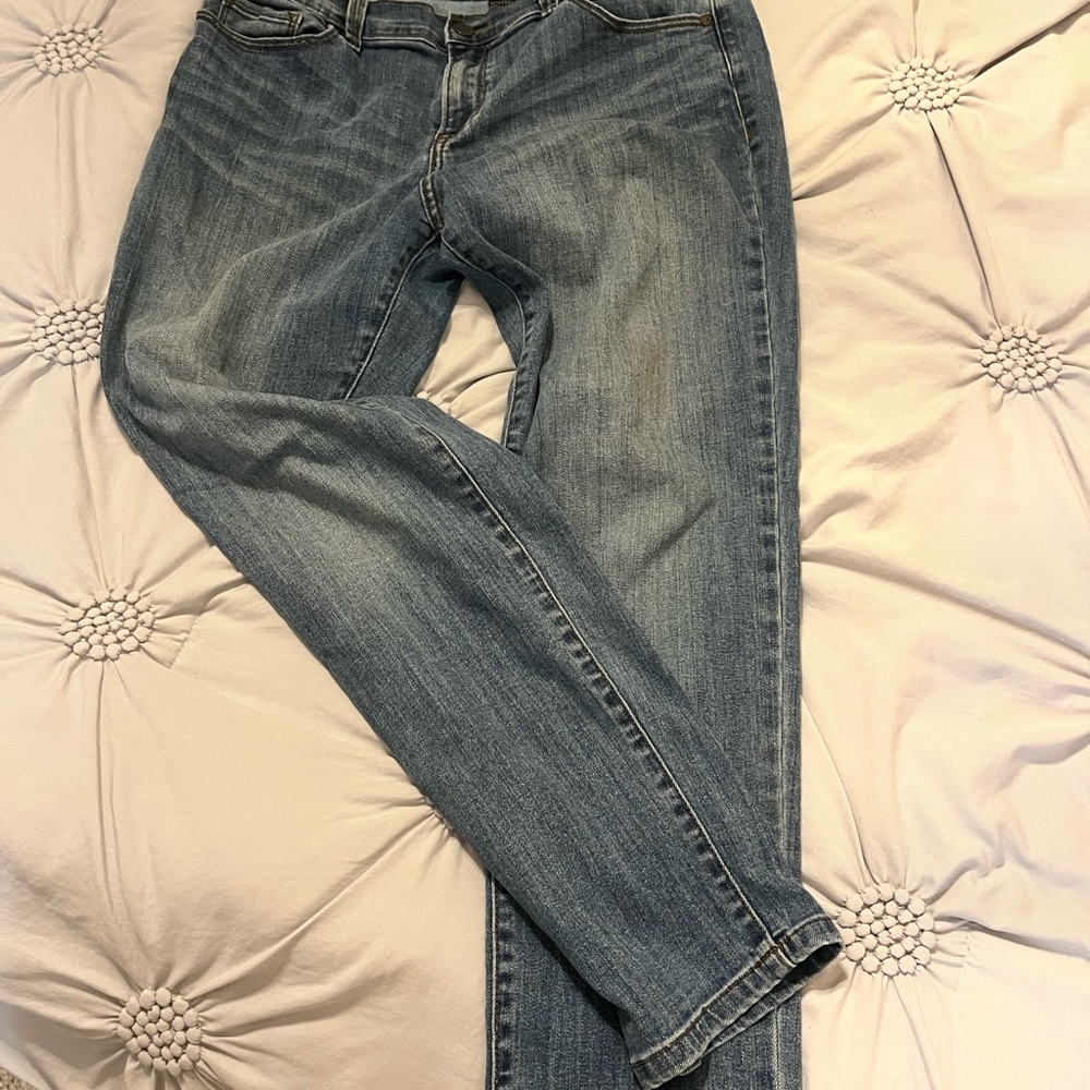 Calvin Klein jeans petite. Nice stretch super soft.